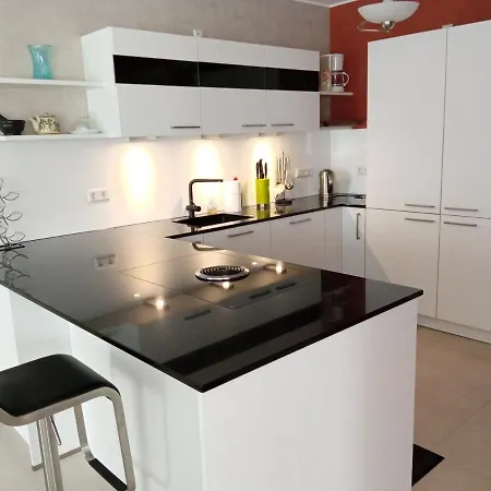 Primeurs Standing De 85 M², Luxembourg-kirchberg アパート *